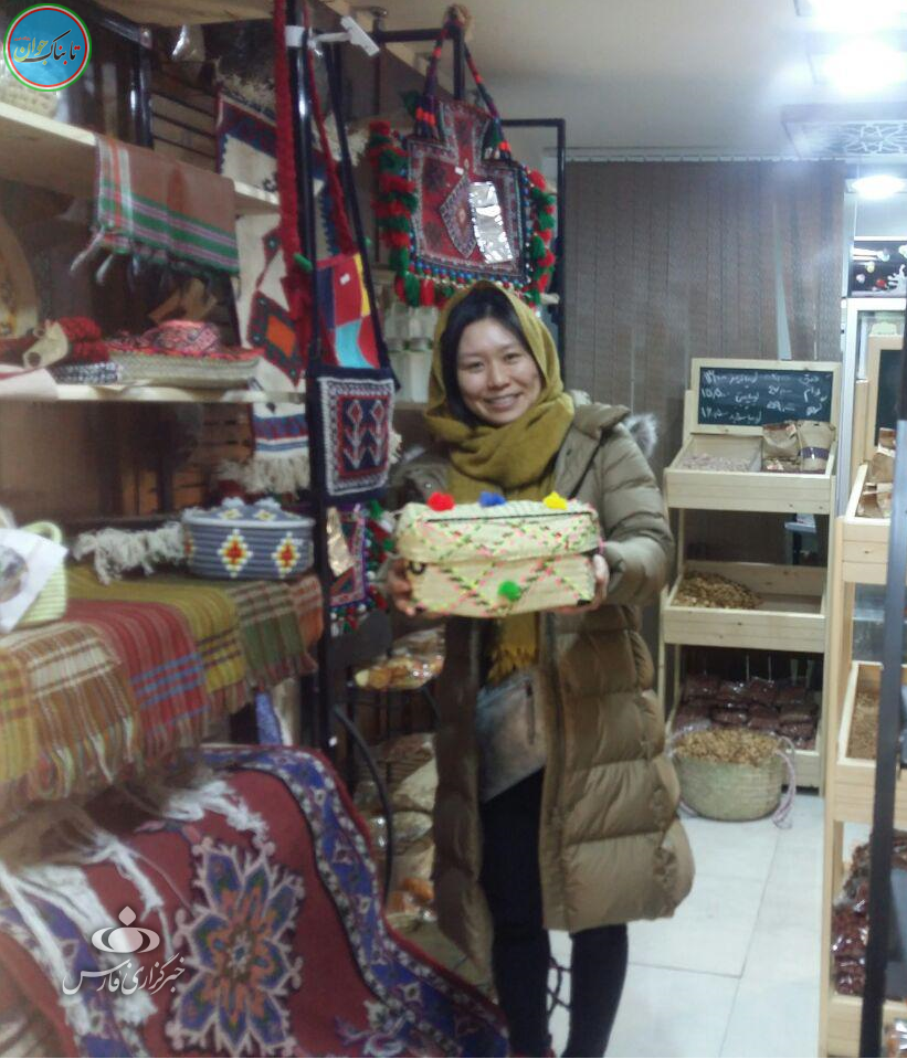 انقلابی گری دهه نودی به شیوه جوانان دهه شصتی انقلابی گری دهه نودی به شیوه جوانان دهه شصتی